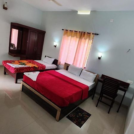 Pkn Homestay Thekkady Kumily Екстер'єр фото
